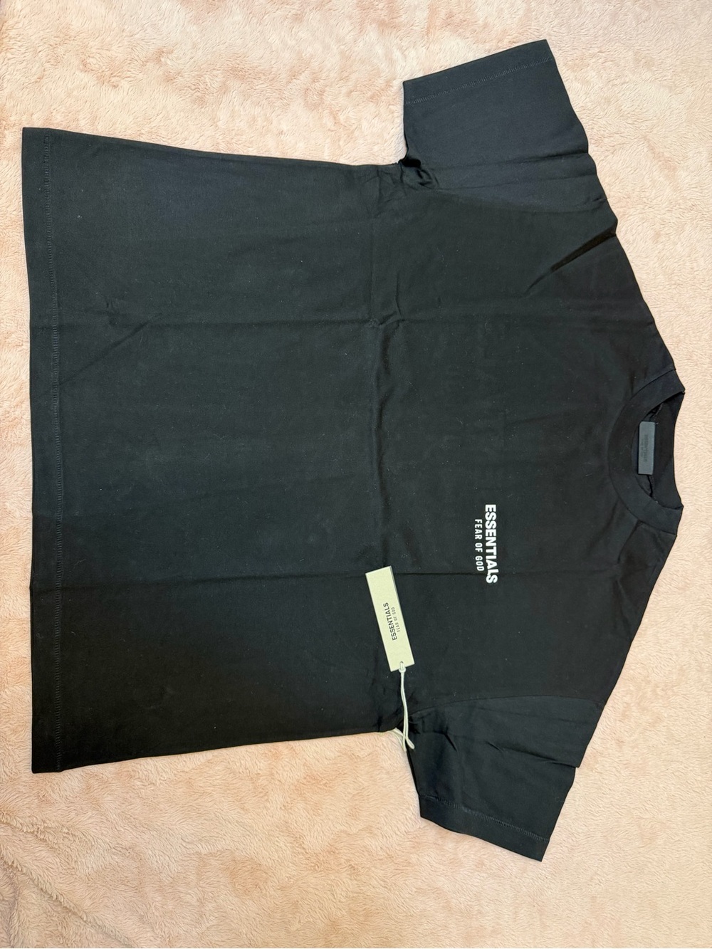Fear of God Essentials Black Short Sleeve Logo Tee